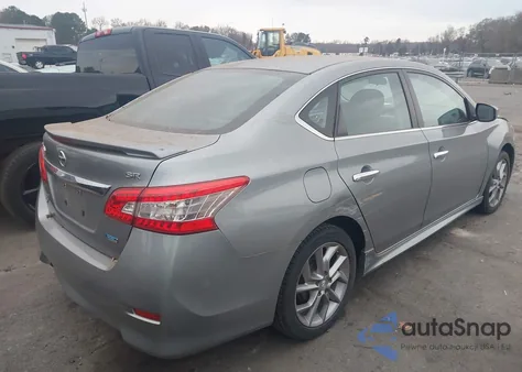 2014 Nissan Sentra Sr z USA, uszkodzony, nr VIN 3N1AB7AP2EY326322